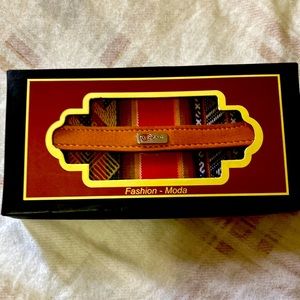 Western style Santa Fe women’s leather and cloth pocket book..!! New in box